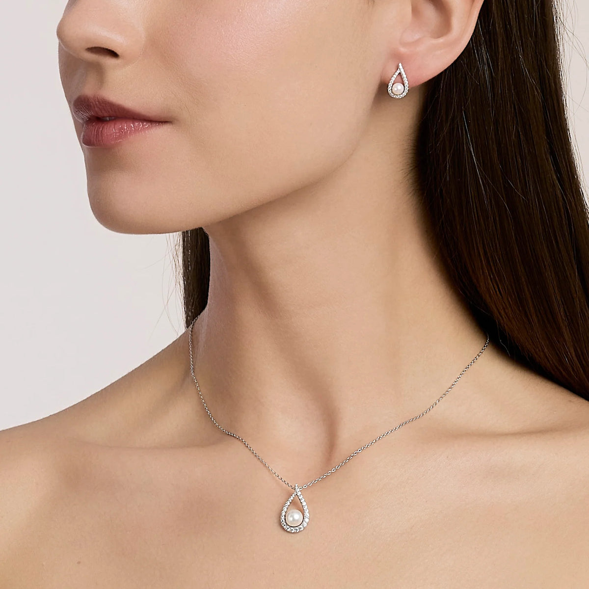 Collana In Argento Con Pendente A Goccia Con Perla Coltivata E Zirconi Mabina Donna "One" 553884