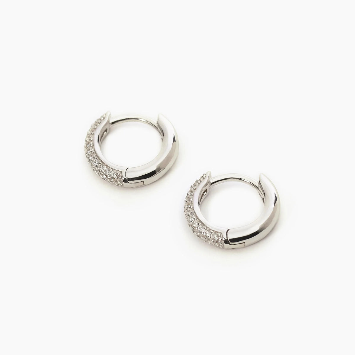 Orecchini A Cerchio Piccolo In Argento Con Zirconi Bianchi Mabina Donna "Coppia Fissa" 563521